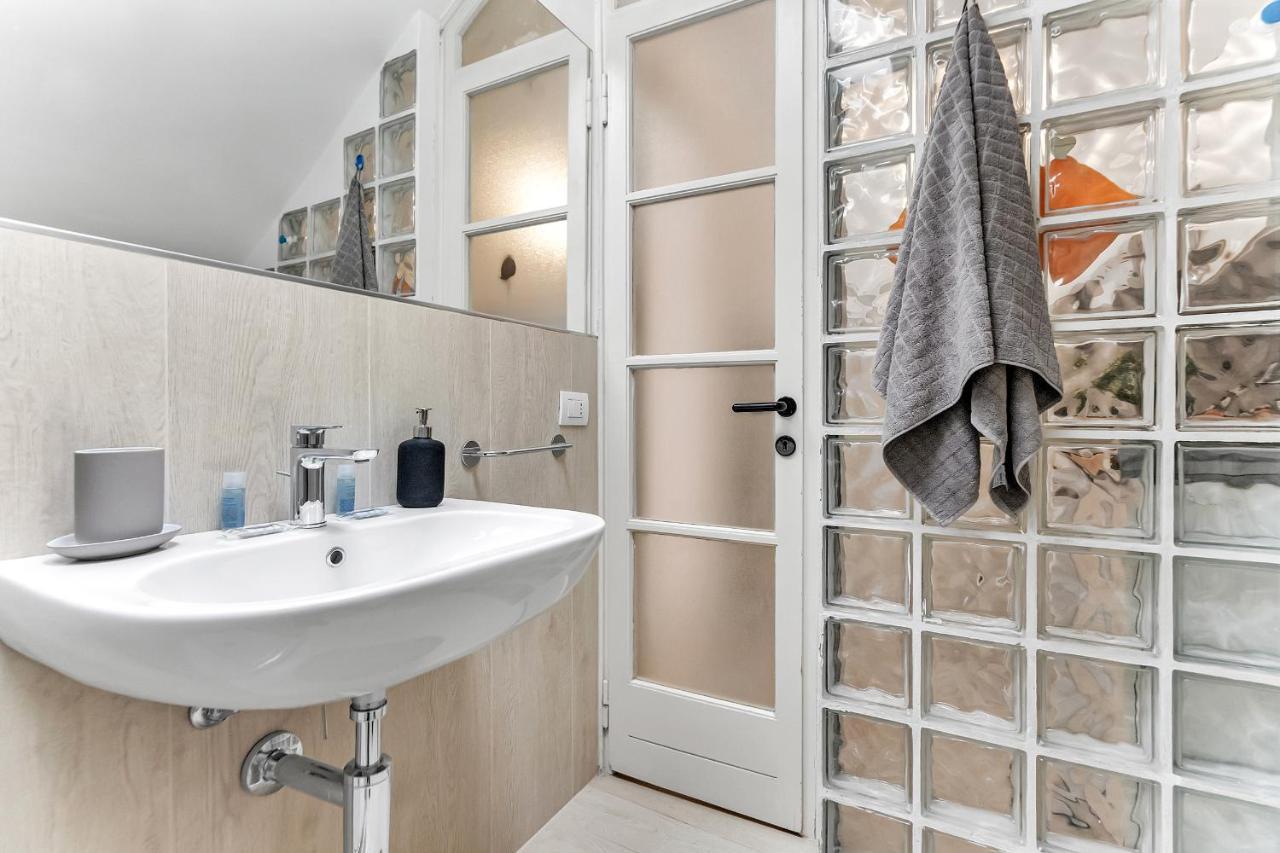 Appartamento Amicis - Affitti Brevi Italia Milano Ngoại thất bức ảnh